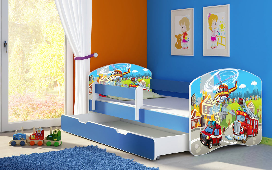 Lit pour enfant Imaginaire avec motifs, panneaux colorés et tiroir de rangement